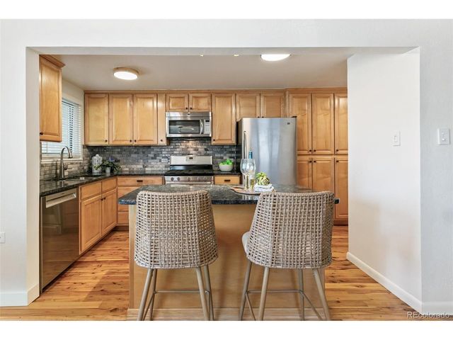 1440 S Bellaire St, Denver, CO 80222