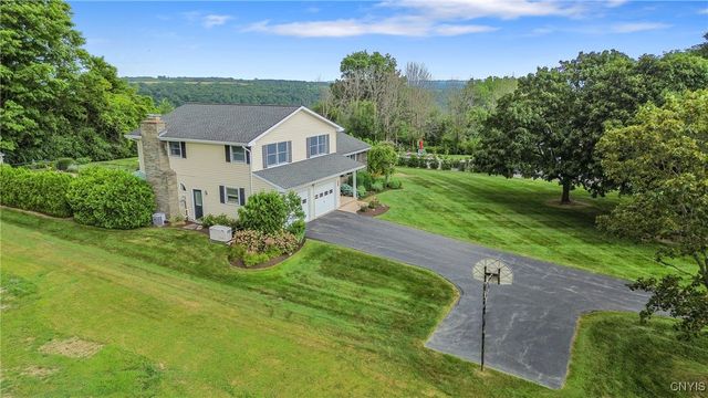 1705 Lancelot Place, Skaneateles, NY 13152