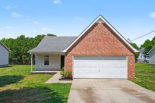 1507 Waxman Dr, La Vergne, TN 37086