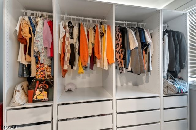 619 Hancock St, South Plainfield Boro, NJ 07080