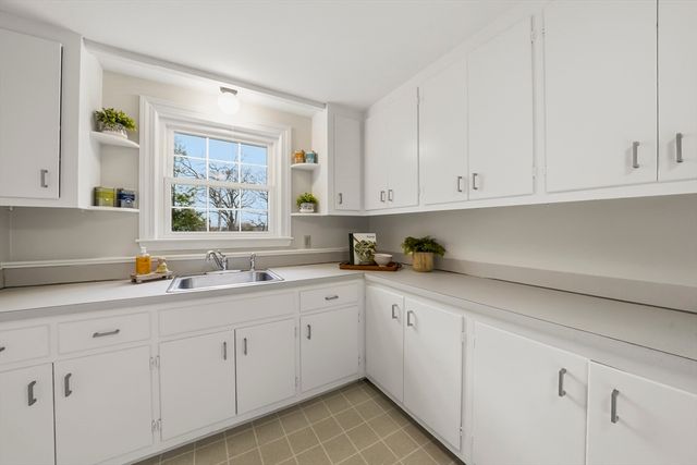 26 Wachusett Drive, Lexington, MA 02421