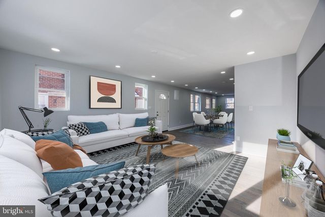 905 E MCPHERSON ST, Philadelphia, PA 19150