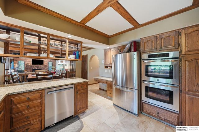 1001 Twin Ridge Road, Lincoln, NE 68510