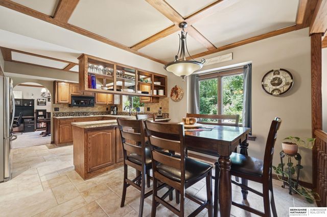 1001 Twin Ridge Road, Lincoln, NE 68510