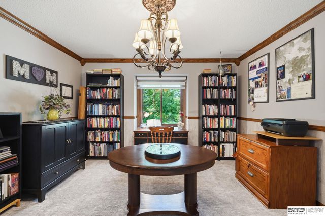 1001 Twin Ridge Road, Lincoln, NE 68510