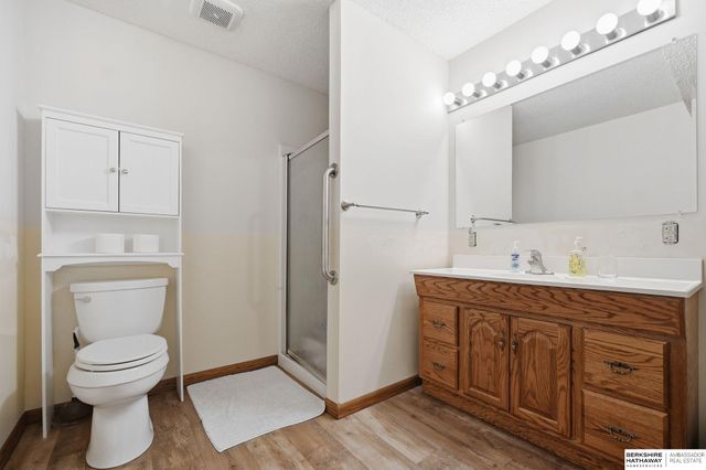 1001 Twin Ridge Road, Lincoln, NE 68510