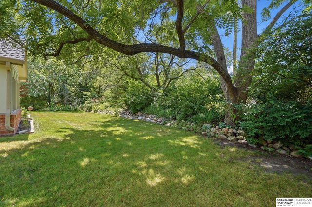 1001 Twin Ridge Road, Lincoln, NE 68510