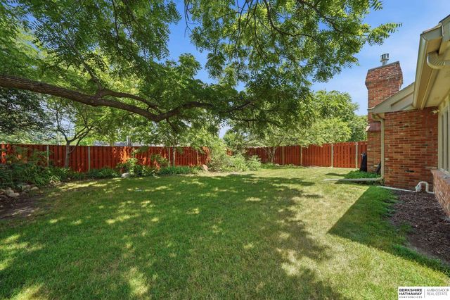1001 Twin Ridge Road, Lincoln, NE 68510