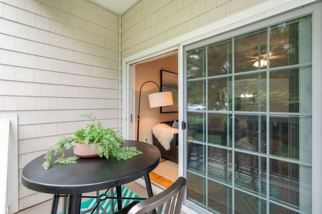 132 Clocktower Drive 113, Waltham, MA 02452