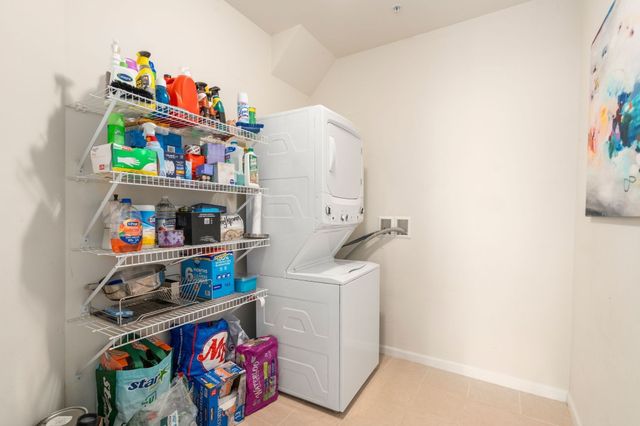 132 Clocktower Drive 113, Waltham, MA 02452