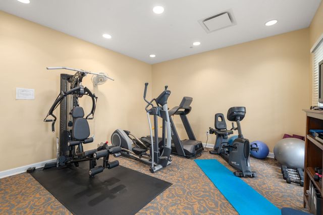 132 Clocktower Drive 113, Waltham, MA 02452