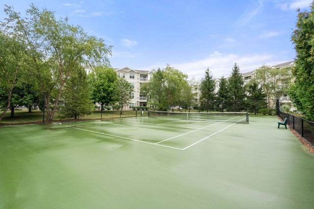 132 Clocktower Drive 113, Waltham, MA 02452