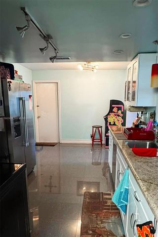 4701 NW 44th St, Tamarac, FL 33319