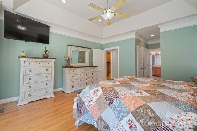 137 Natures Trail, Statesville, NC 28625