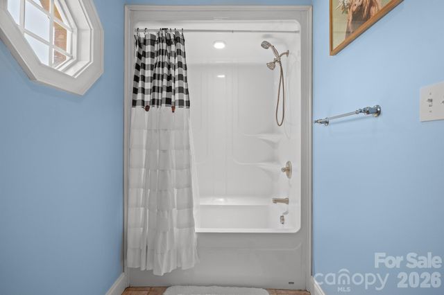 137 Natures Trail, Statesville, NC 28625