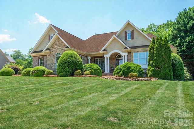 137 Natures Trail, Statesville, NC 28625