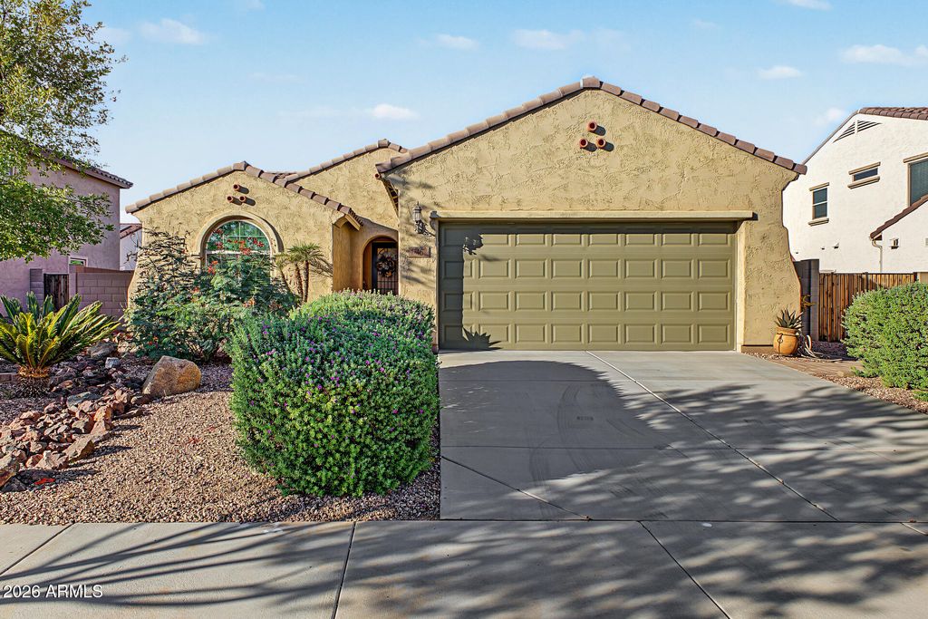 17464 W BAJADA Road, Surprise, AZ 85387 — exterior