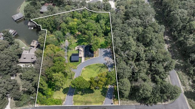 303 Palo Duro Street, Scroggins, TX 75480
