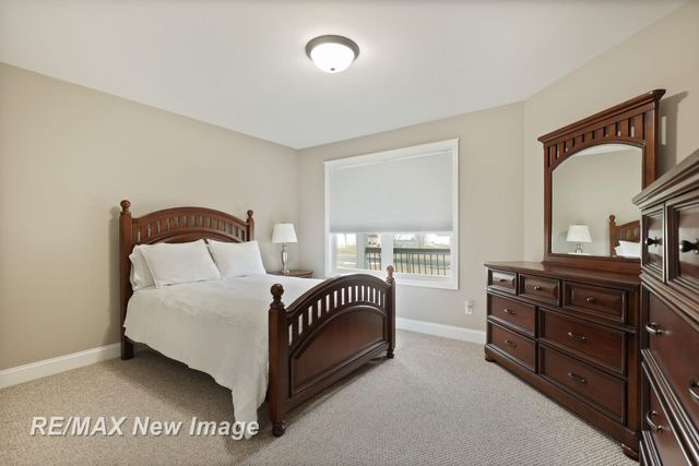 102 Tuscany Circle, Saginaw Twp, MI 48603