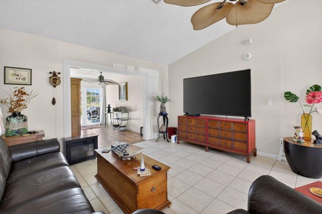 9389 Longmeadow Circle, Boynton Beach, FL 33436