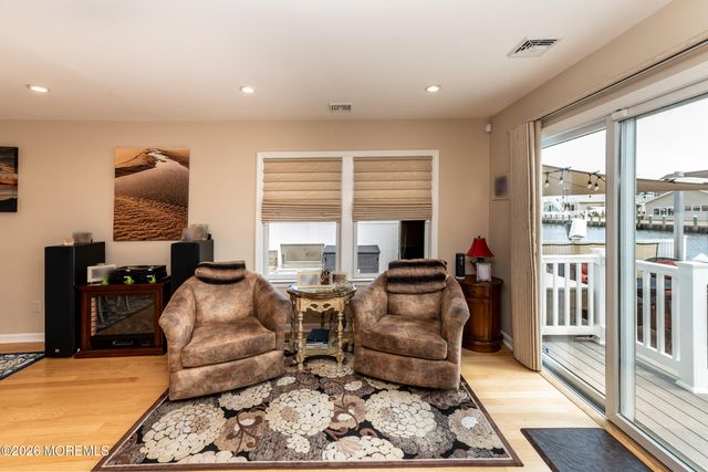 1149 E Hickory Drive, Lanoka Harbor, NJ 08734