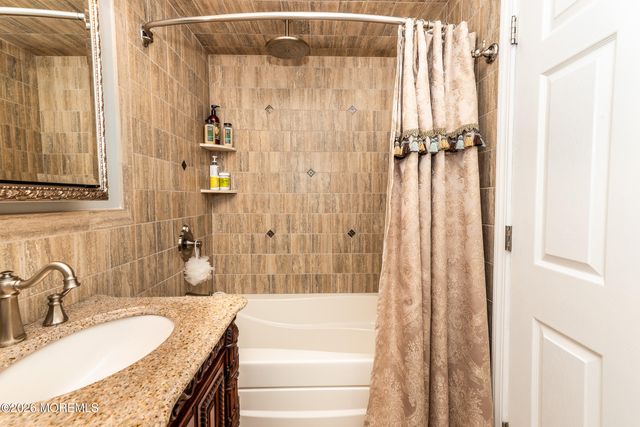 1149 E Hickory Drive, Lanoka Harbor, NJ 08734