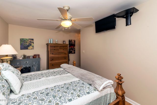 1149 E Hickory Drive, Lanoka Harbor, NJ 08734