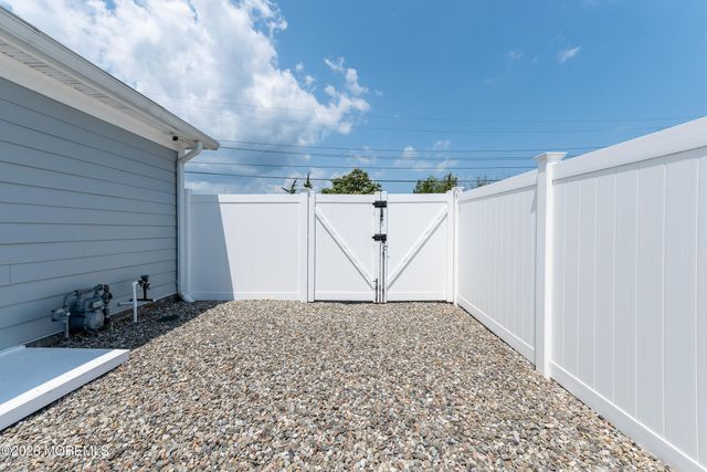 1149 E Hickory Drive, Lanoka Harbor, NJ 08734