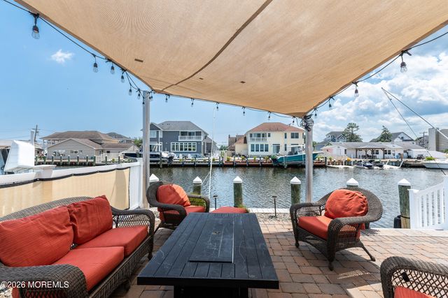 1149 E Hickory Drive, Lanoka Harbor, NJ 08734