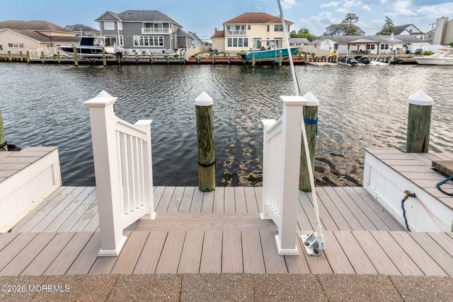 1149 E Hickory Drive, Lanoka Harbor, NJ 08734