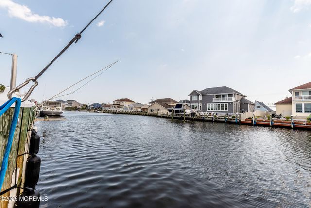 1149 E Hickory Drive, Lanoka Harbor, NJ 08734