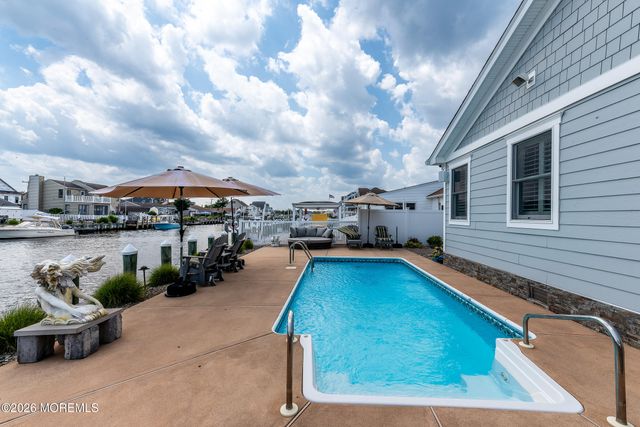 1149 E Hickory Drive, Lanoka Harbor, NJ 08734