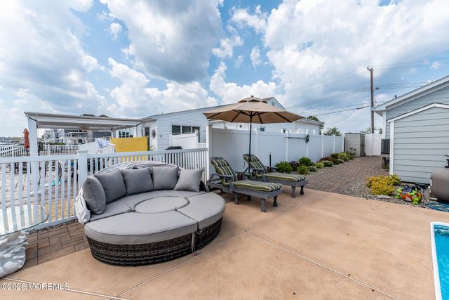 1149 E Hickory Drive, Lanoka Harbor, NJ 08734