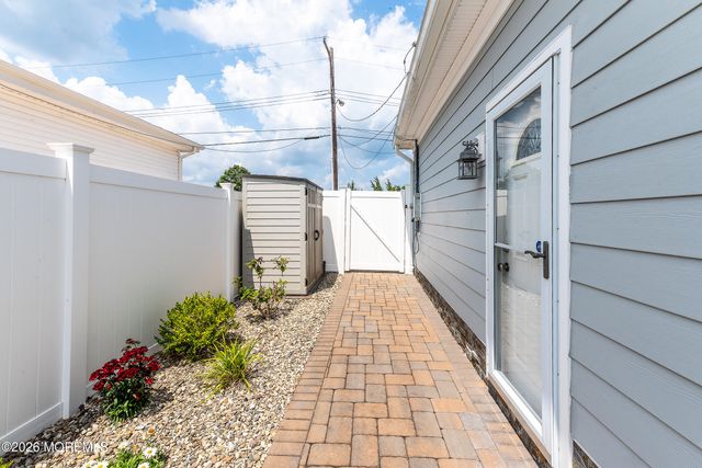1149 E Hickory Drive, Lanoka Harbor, NJ 08734
