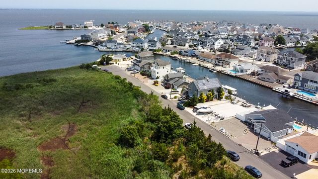 1149 E Hickory Drive, Lanoka Harbor, NJ 08734