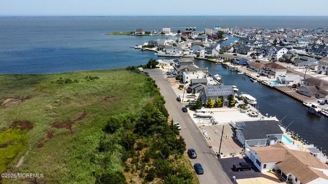 1149 E Hickory Drive, Lanoka Harbor, NJ 08734