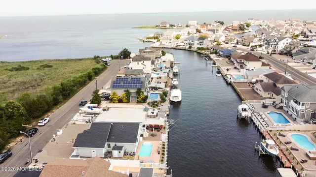 1149 E Hickory Drive, Lanoka Harbor, NJ 08734
