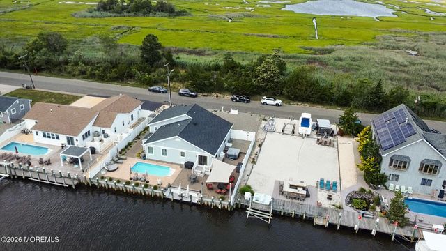 1149 E Hickory Drive, Lanoka Harbor, NJ 08734