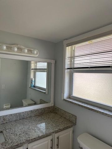 12021 W Greenway Drive W 101, Royal Palm Beach, FL 33411