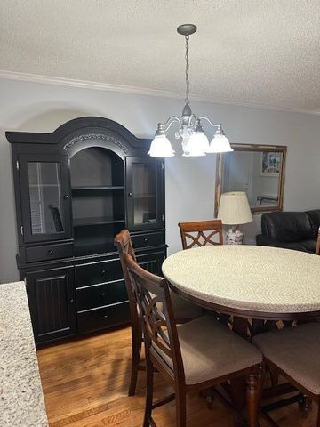 12021 W Greenway Drive W 101, Royal Palm Beach, FL 33411