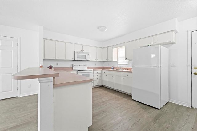 37407 BRANCH AVENUE, Dade City, FL 33523