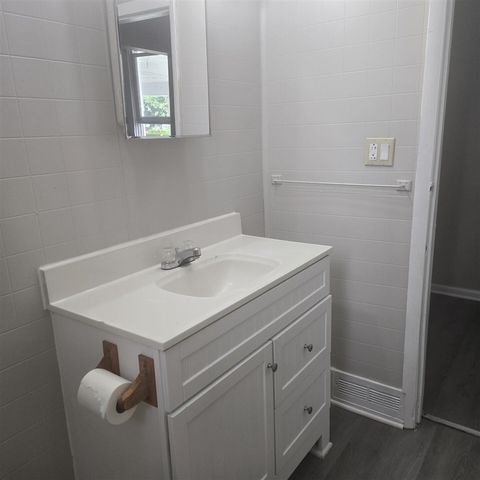 53 S Wabash Avenue, Battle Creek, MI 49017