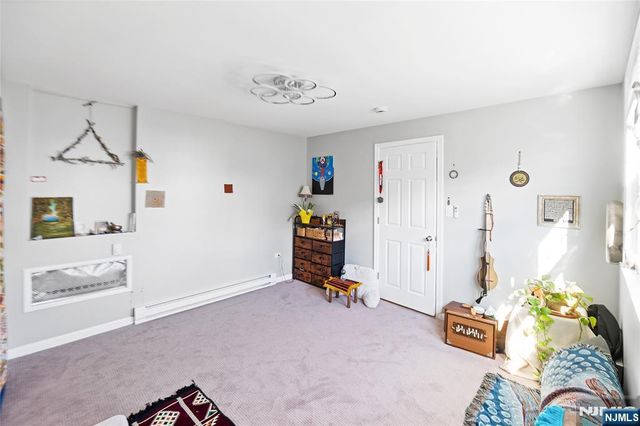 154 Orchard Street, Elmwood Park, NJ 07407