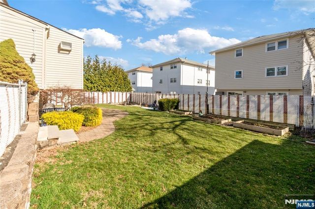 154 Orchard Street, Elmwood Park, NJ 07407