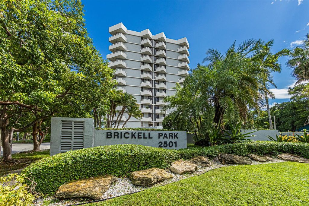 2501 Brickell Ave 903, Miami, FL 33129