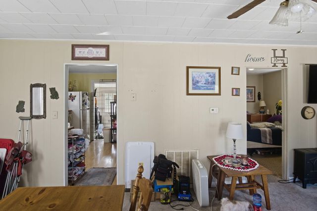 1221 Clinton Street, Carthage, MO 64836