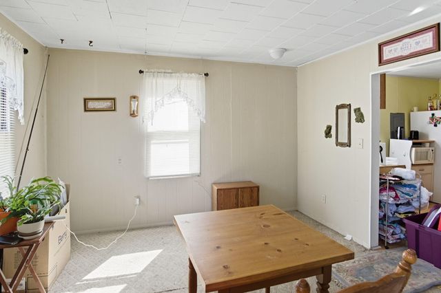 1221 Clinton Street, Carthage, MO 64836