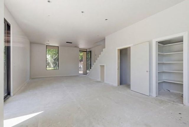 1403 Barton Hills Dr 3, Austin, TX 78704