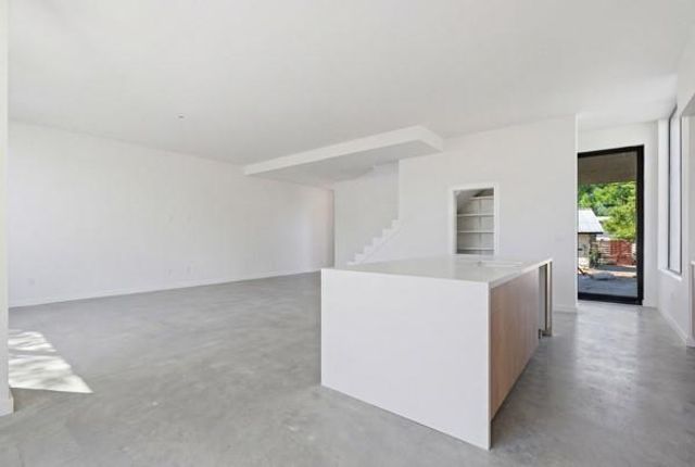 1403 Barton Hills Dr 3, Austin, TX 78704