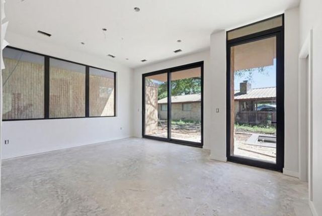 1403 Barton Hills Dr 3, Austin, TX 78704